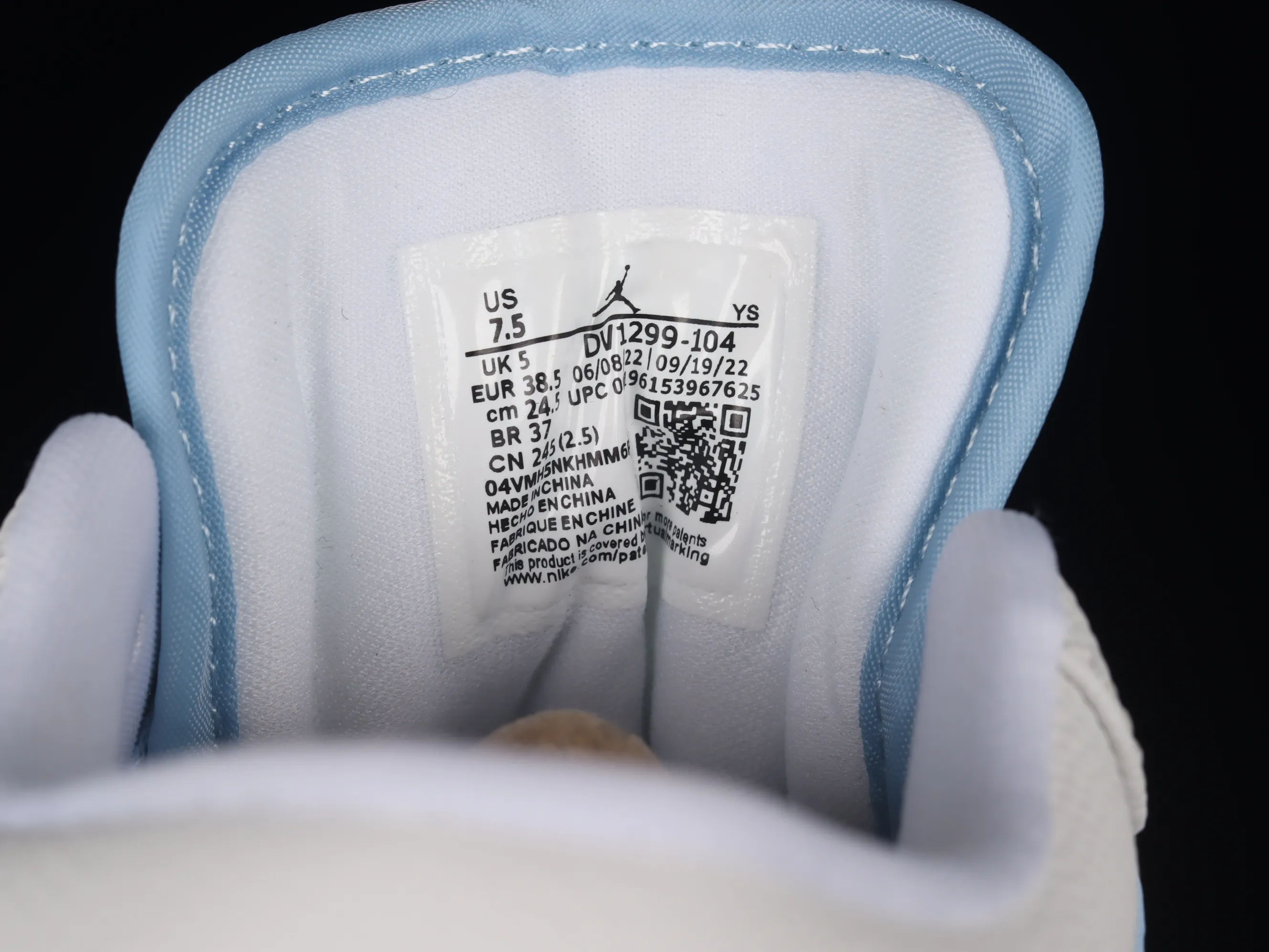 All categories Air Jordan Jordan series basketball shoes Air Jordan 1 Low Z version Air Jordan 1 Low AJ1 Joe 1 ice blue low-top cultural and leisure sports sneakers DV1299-104